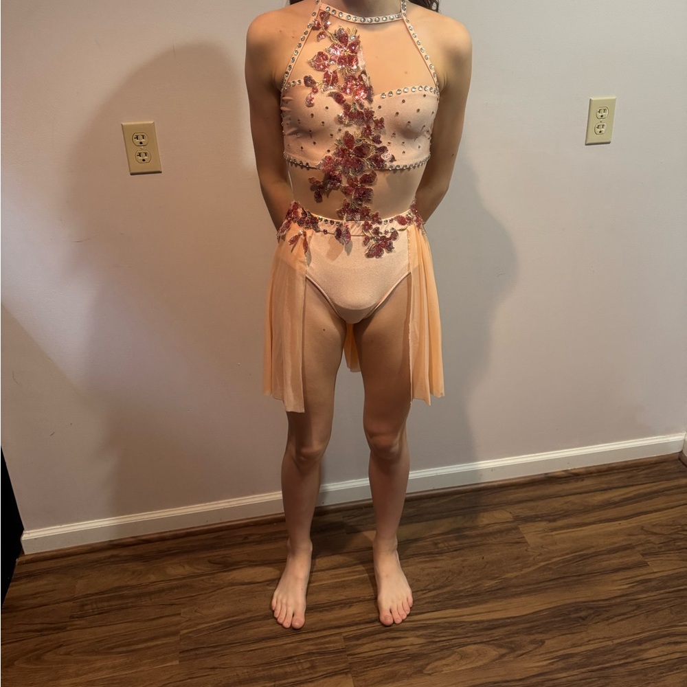 Glamour lyrical costume